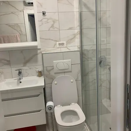 Apartment Stan Na Glavnom Trgu Uz Rijeku Siroki Brijeg